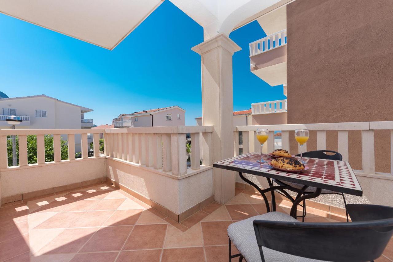 Skiljini Dvori - Studio-Apartman 1 Макарска Экстерьер фото